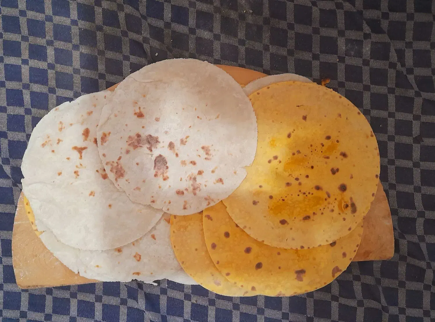 سفارش آش رشته.آش شله قلمکار.رشته خشکارو نان کشتا|خدمات پذیرایی، مراسم|سنگر, |دیوار