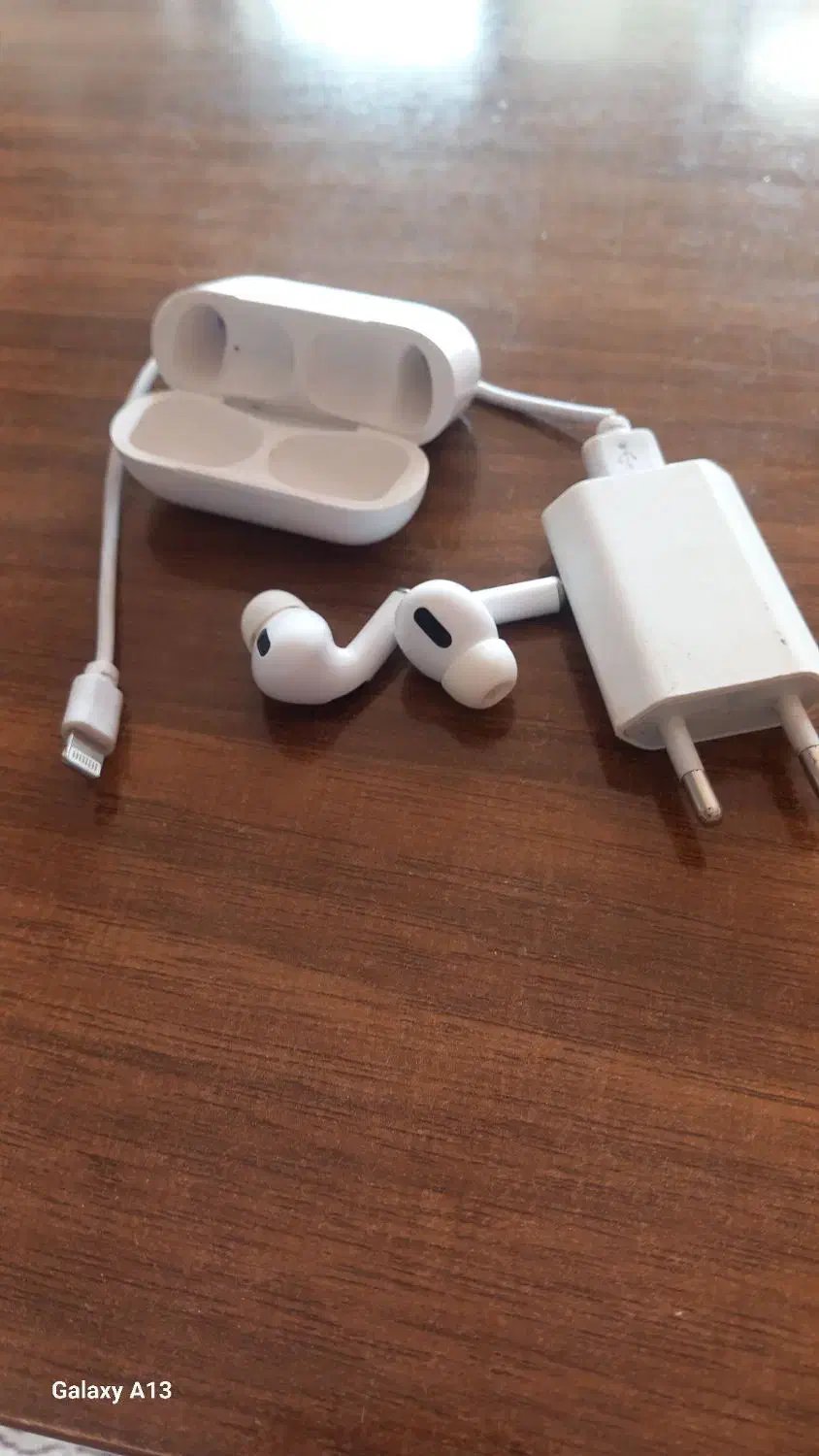 ایر پات اصل|لوازم جانبی موبایل و تبلت|سنگدوین, |دیوار