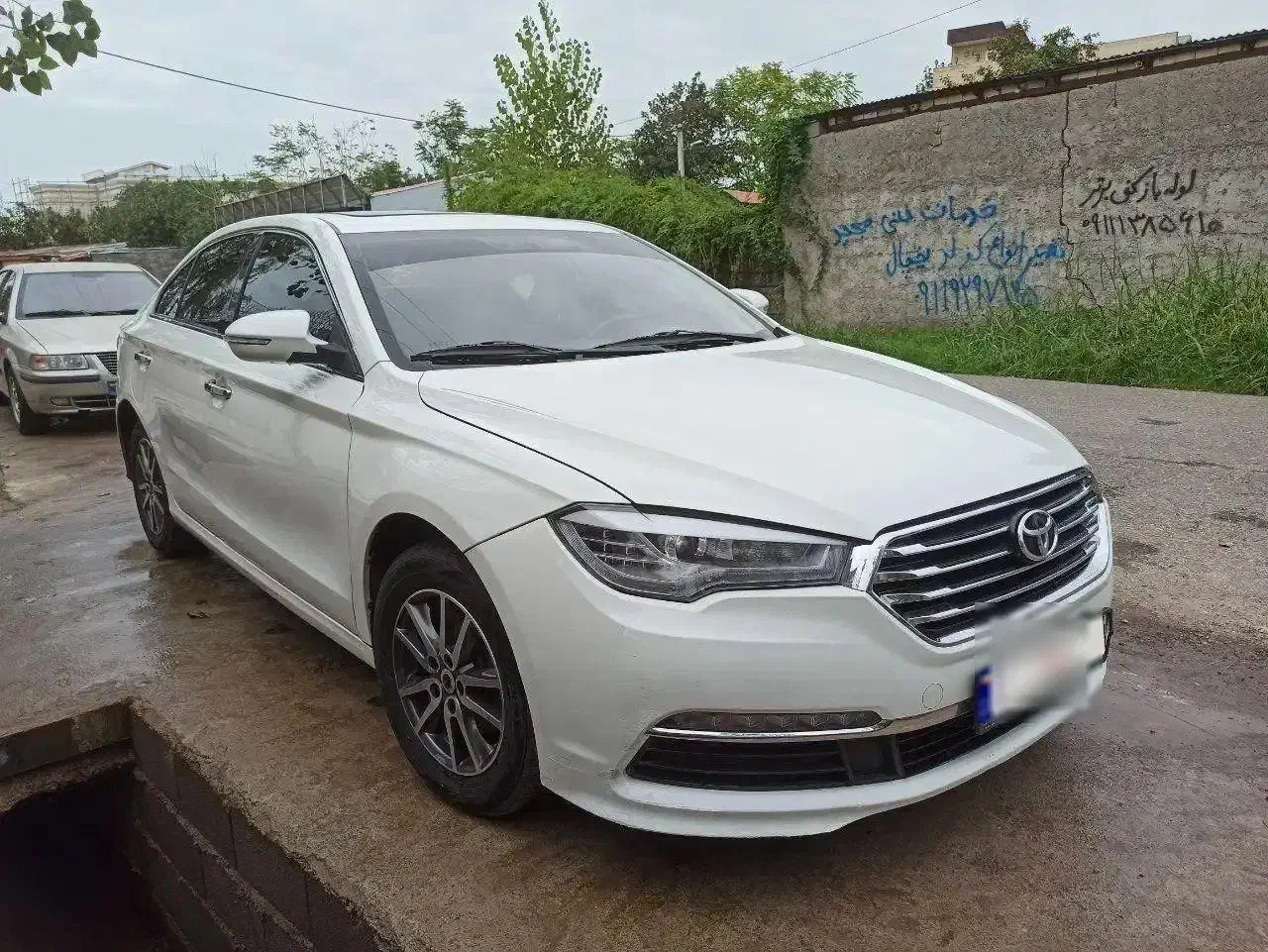 فروش فوری|خودرو سواری و وانت|رشت, معلم|دیوار