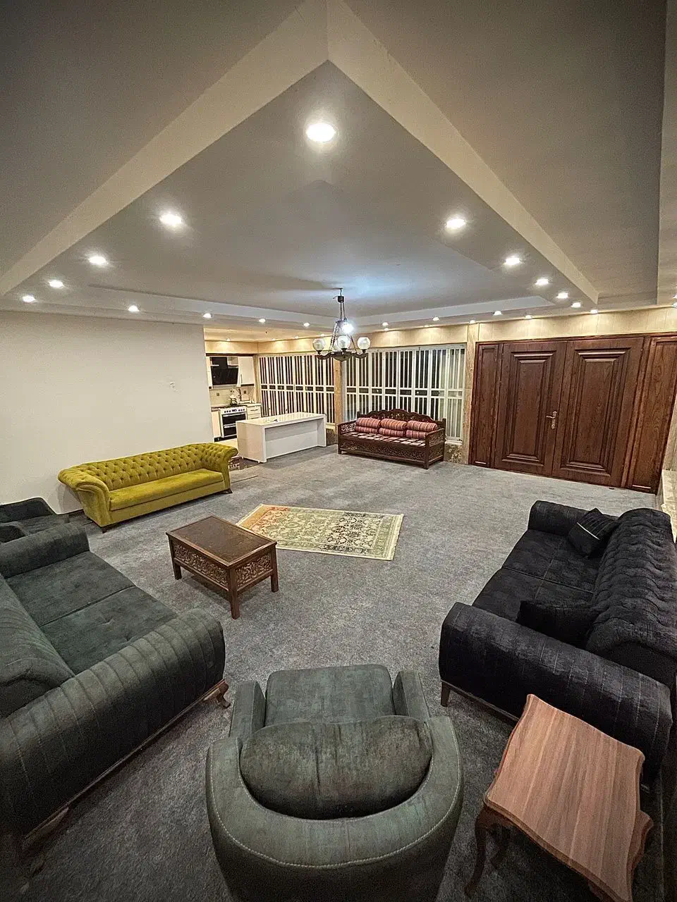 اجاره باغ و ویلا با نازل ترین قیمت|اجارهٔ کوتاه‌مدت ویلا و باغ|اصفهان, بهارستان|دیوار