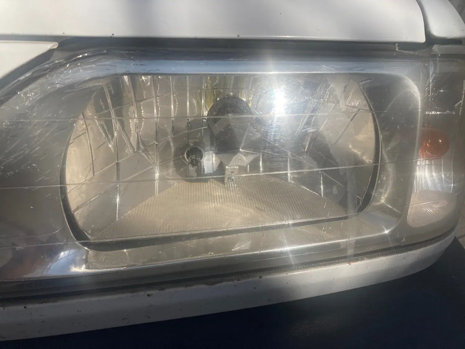 چراغ پرایدو (لوازم پراید)و(لوازم پیکان)|قطعات یدکی و لوازم جانبی|نیشابور, ۲۲ بهمن|دیوار