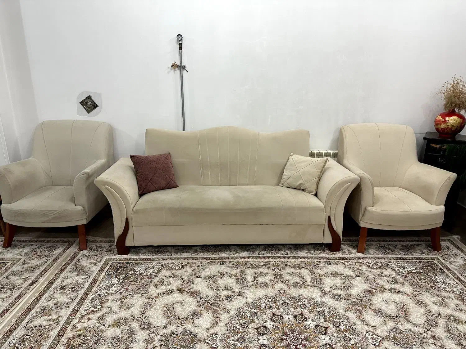 یک ست مبلمان ده نفره همراه با جلو مبلی|مبلمان خانگی و میز عسلی|پیرانشهر, |دیوار