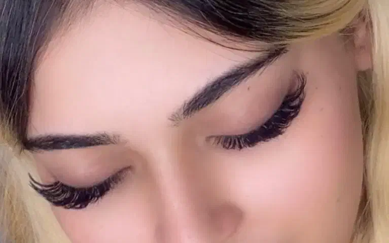 مدل اکستنشن مژه|خدمات آرایشگری و زیبایی|قم, شهرک قدس|دیوار
