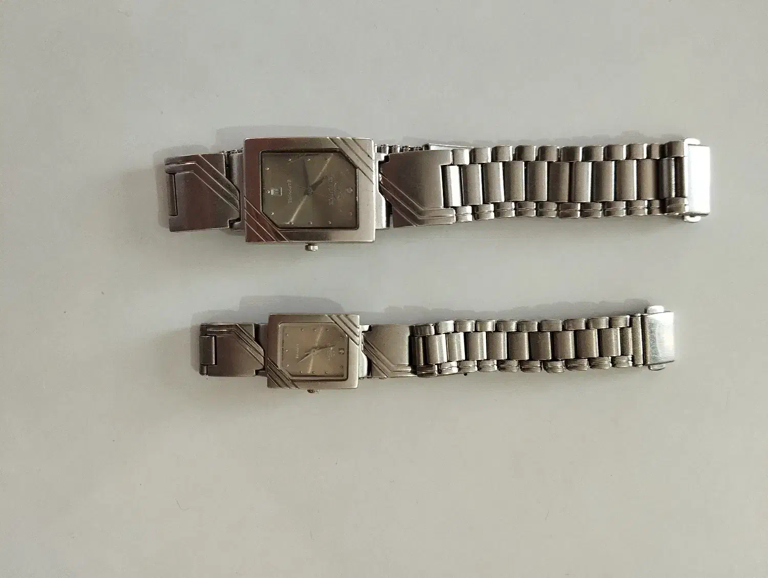 ساعت مچی|ساعت|دزفول, |دیوار