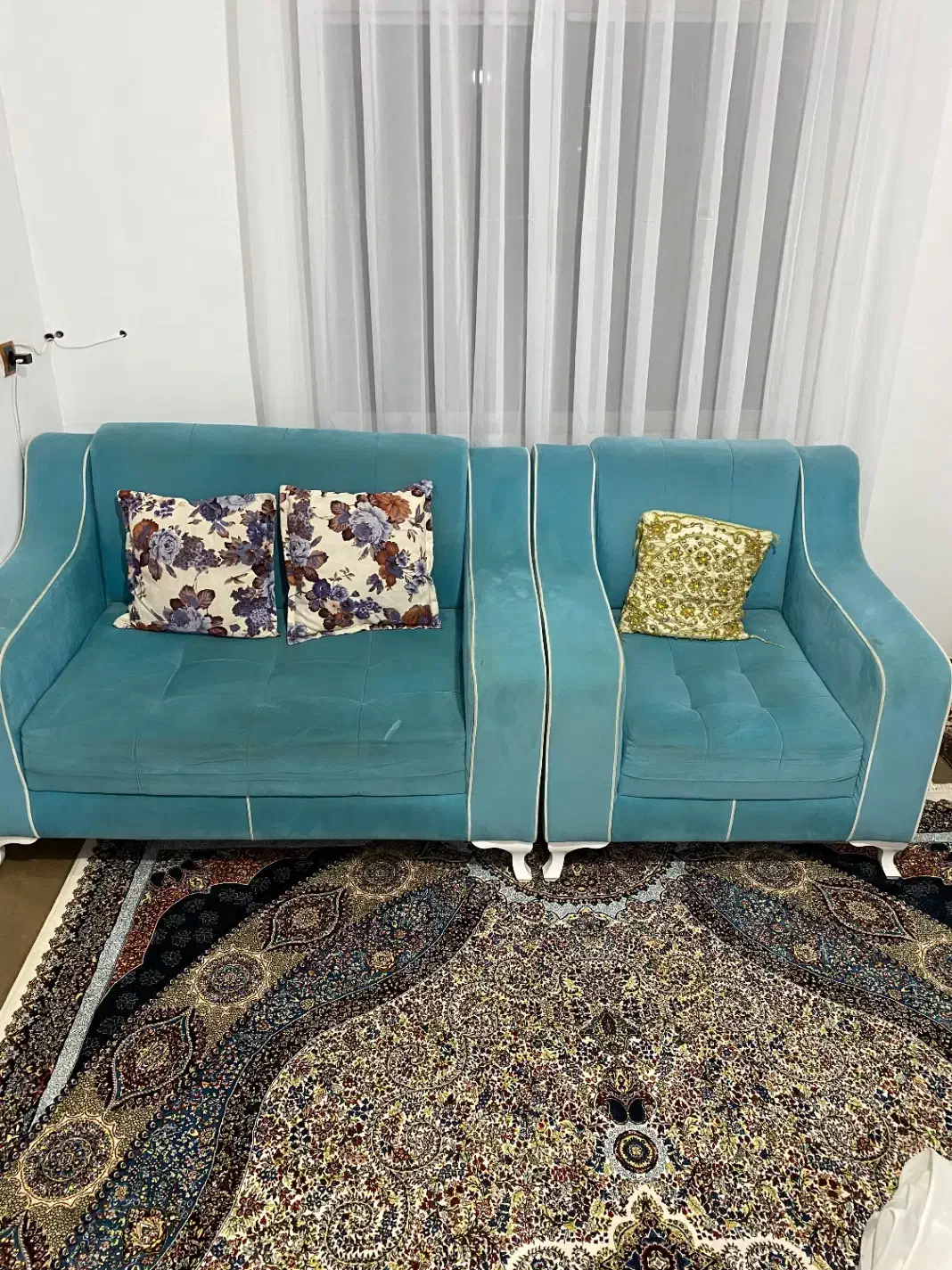 مبل راحتی فیروزه ای روشن|مبلمان خانگی و میز عسلی|محمودآباد, |دیوار