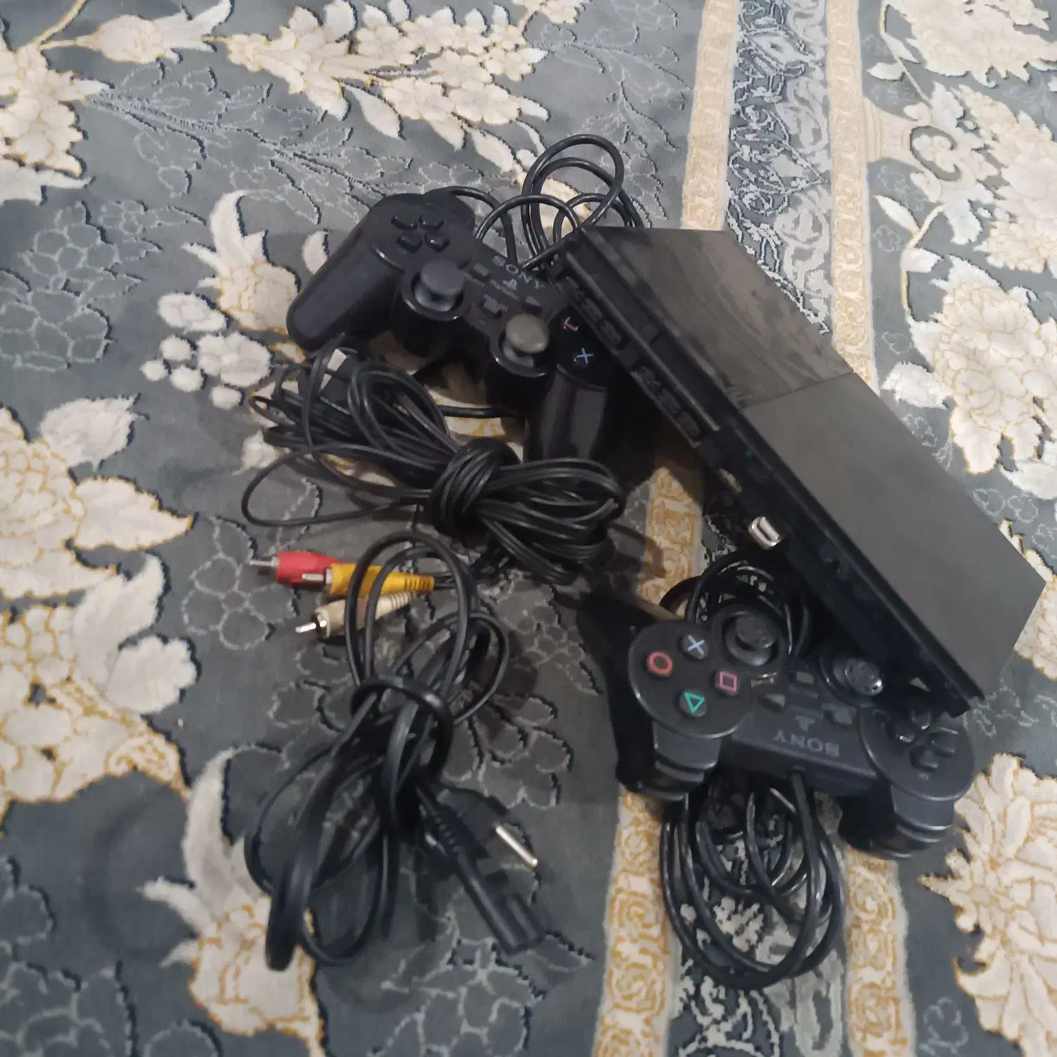 فروش یک دستگاه پلی ۲|کنسول، بازی ویدئویی و آنلاین|دورود, |دیوار