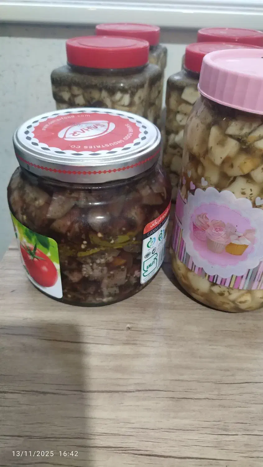 ترشی بادمجان با یارالماسی رب انار|خوردنی و آشامیدنی|رشت, کوی طالقانی|دیوار