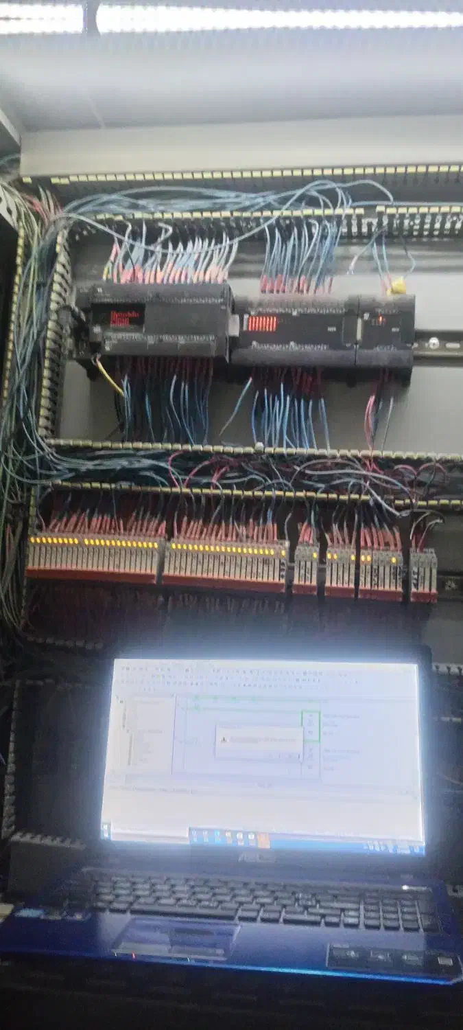 موتاژ تابلو و برنامه نویسی|خدمات پیشه و مهارت|کاشمر, |دیوار