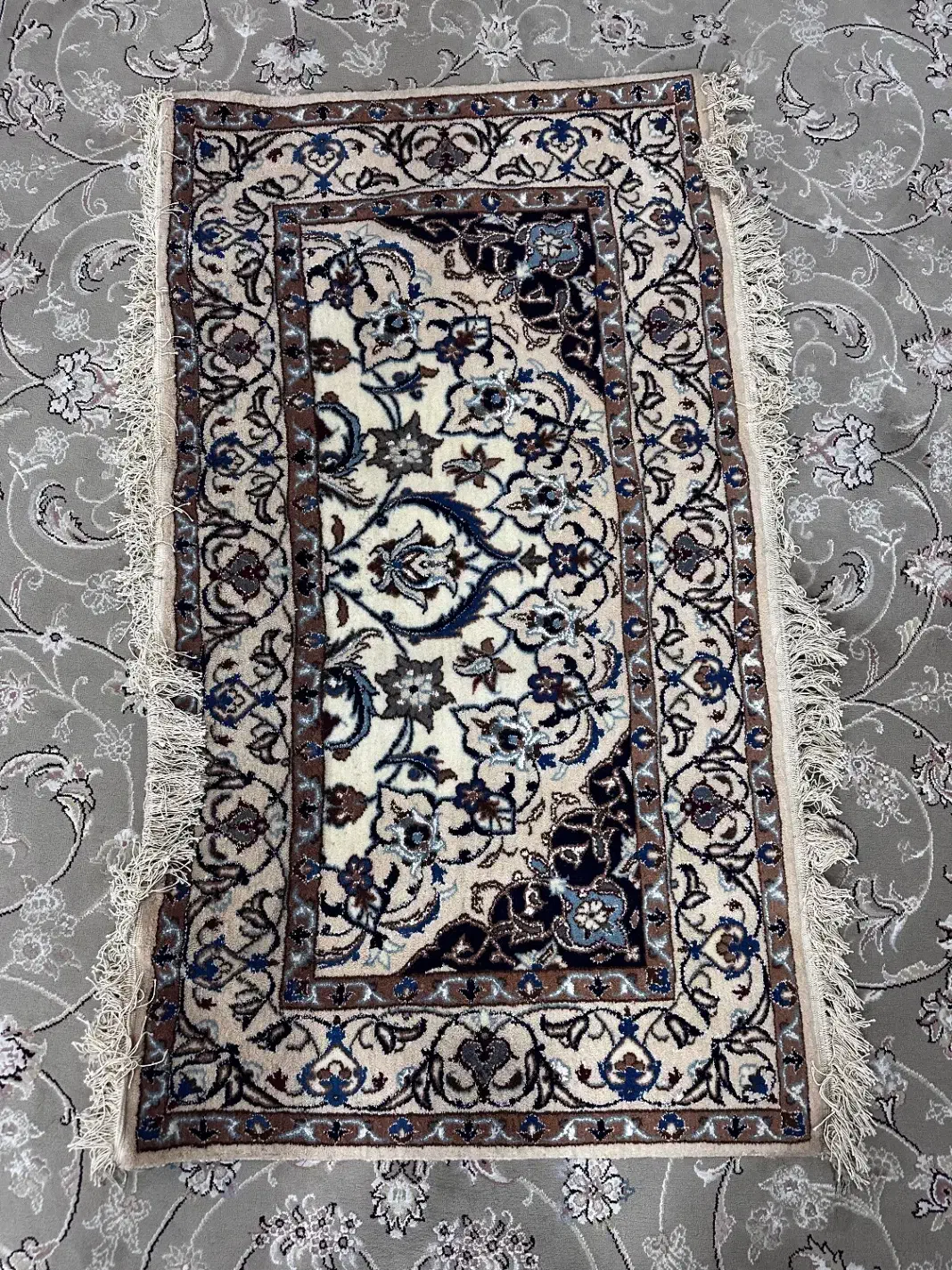 قالیچه دستبافت|فرش|اصفهان, شهرک میلاد|دیوار