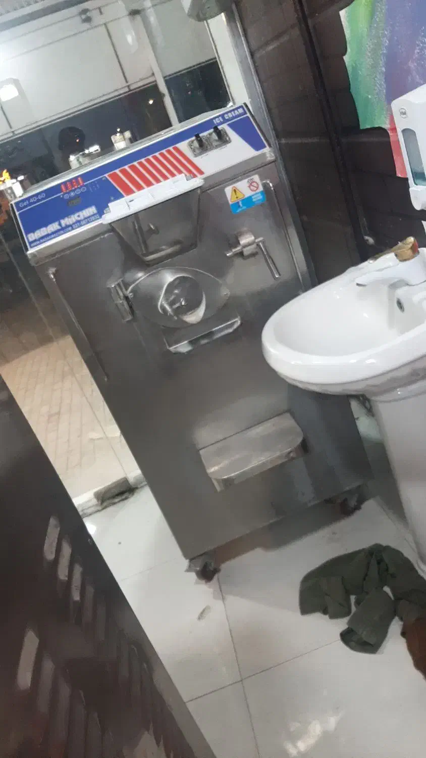 لوازم بستنی کامل|فروشگاه و مغازه|بهبهان, |دیوار