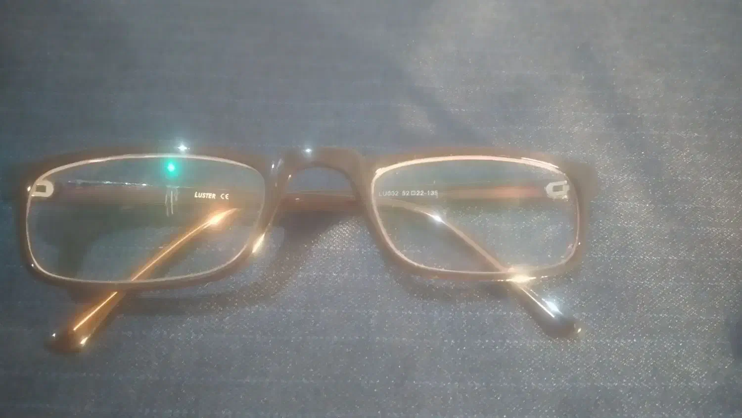 فریم و قاب عینک|زیورآلات و اکسسوری|وحیدیه, |دیوار