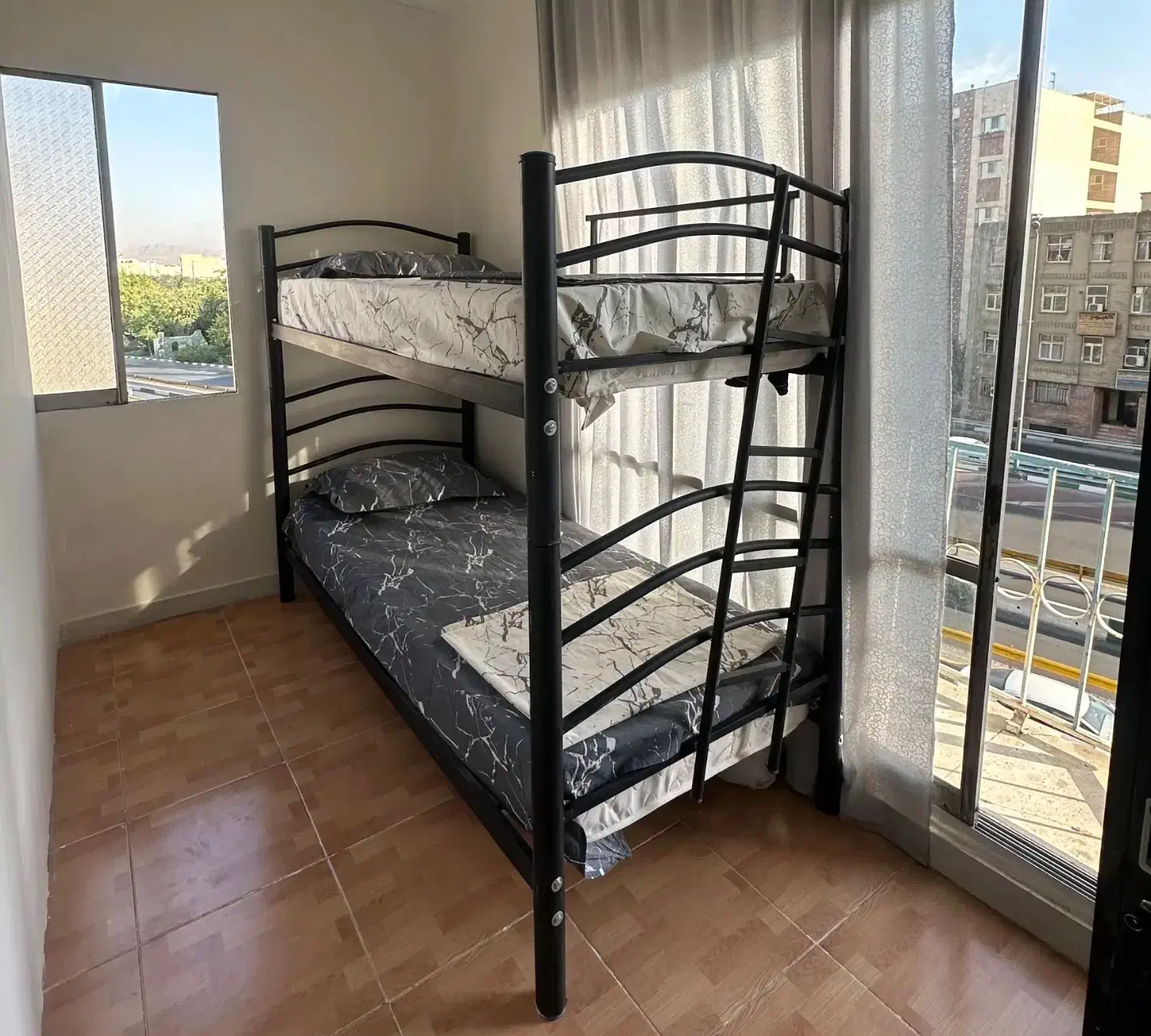 خوابگاه پسرانه طوبی|اجارهٔ کوتاه‌مدت آپارتمان و سوئیت|تهران, مهران (سیدخندان)|دیوار