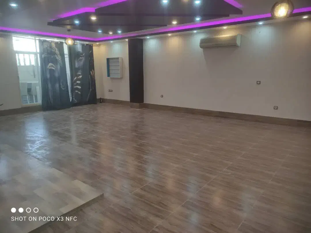 واحد ۱۷۵ متری مناسب آرایشگاه و مطب پزشک|اجارهٔ مغازه و غرفه|داراب, |دیوار