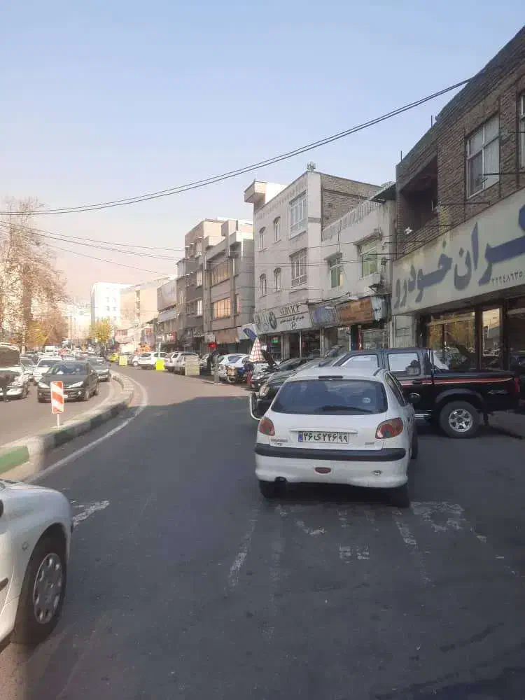 مغازه 30 متری با پاخور مناسب|اجارهٔ مغازه و غرفه|تهران, قیطریه|دیوار