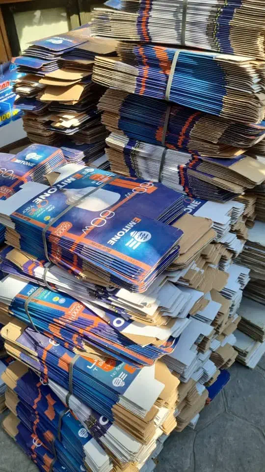 خرید کتاب کارتن آهن مس پالت روزنامه روغن|عمده‌فروشی|تهران, کیانشهر|دیوار