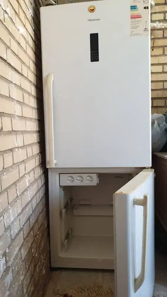 سلام یخچال فریزر هایسنس  در حد نو|یخچال و فریزر|آباده, |دیوار