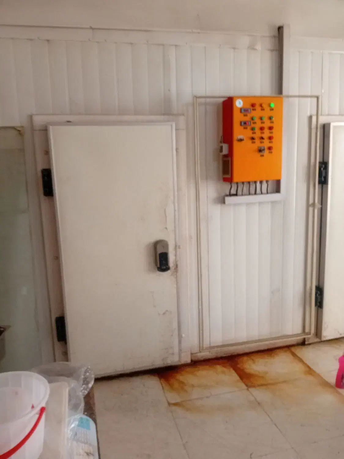 سردخانه صنعتی بالا صفر تجهیزات نصف قیمت بازار|فروشگاه و مغازه|اندیشه, اندیشه فاز ۳|دیوار