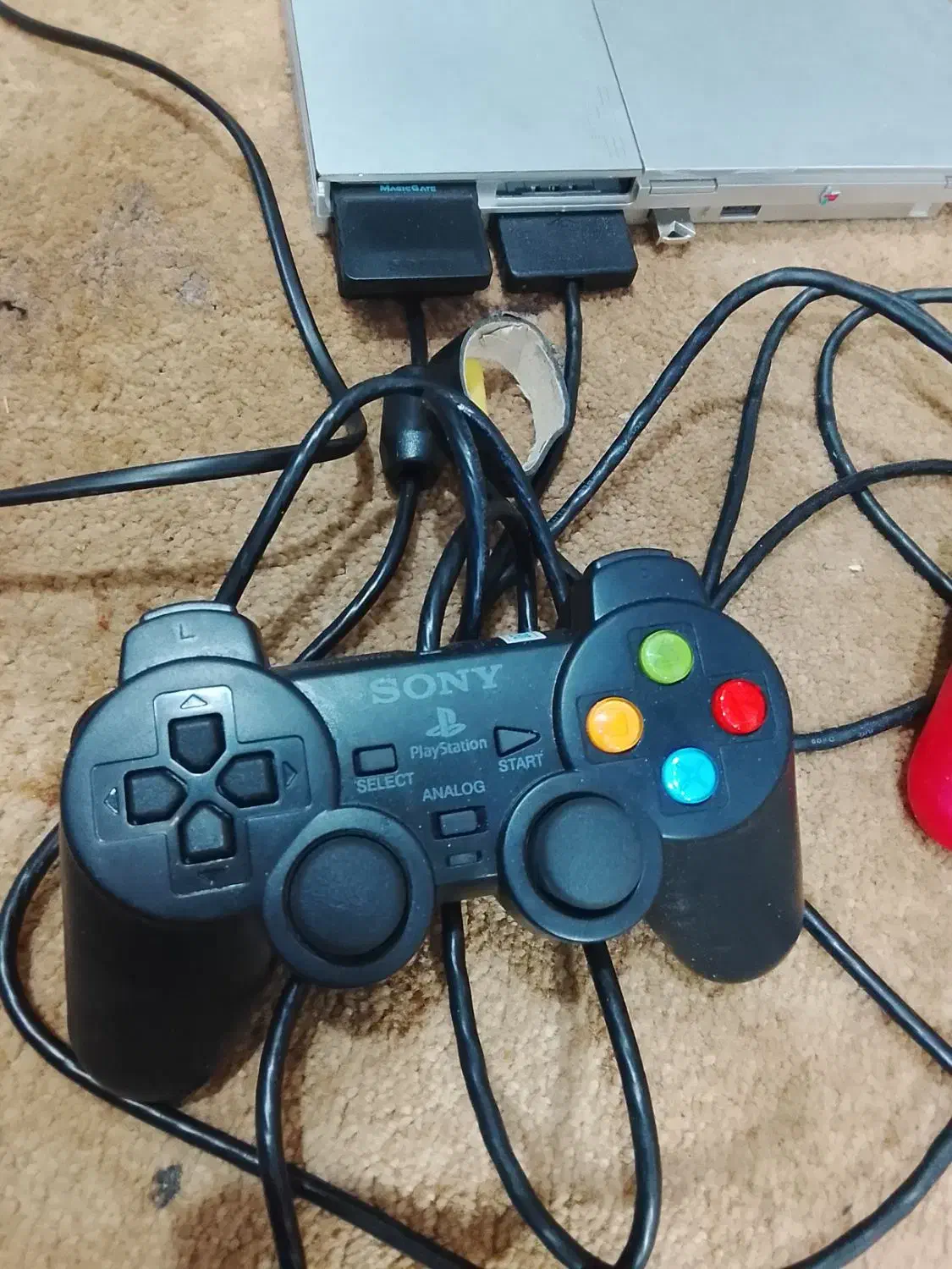 پلی استیشن2|کنسول، بازی ویدئویی و آنلاین|صحنه, |دیوار