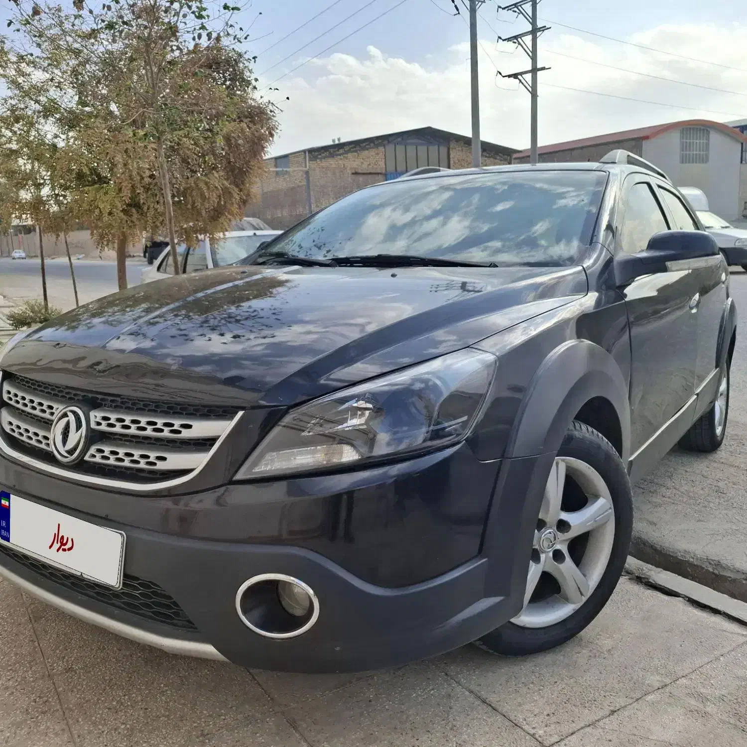 h30 کراس مدل 97 درجه یک|خودرو سواری و وانت|قم, انصار‌الحسین|دیوار