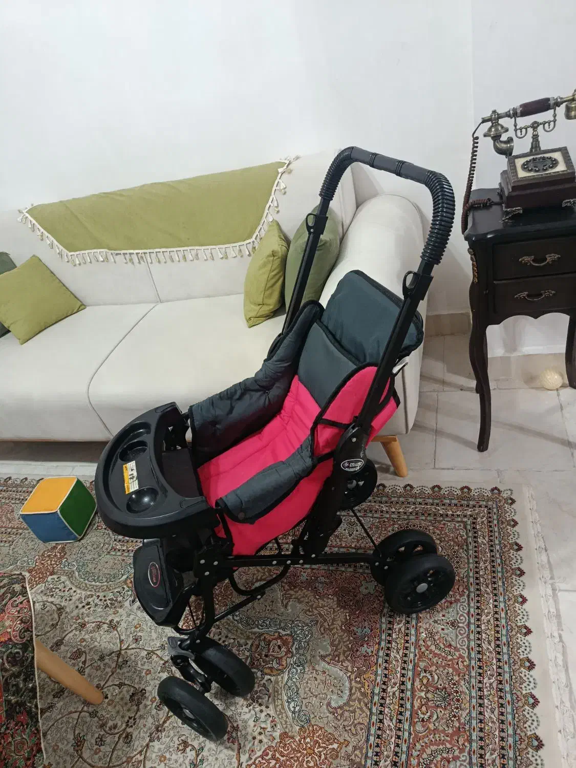 کالسکه دخترانه|کالسکه و لوازم جانبی|تالش, هشتپر|دیوار