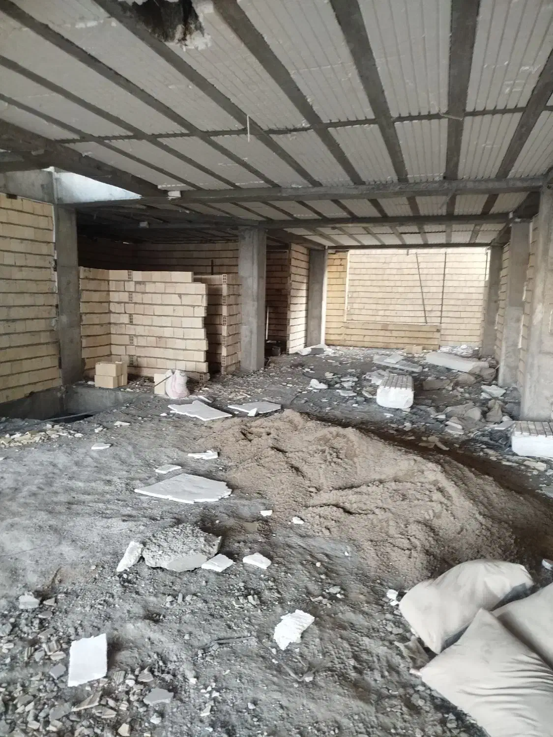 پیش فروش/بلوار ۲۲بهمن/راسته20متری/روبروی فضای سبز|پیشفروش املاک|زاهدان, |دیوار