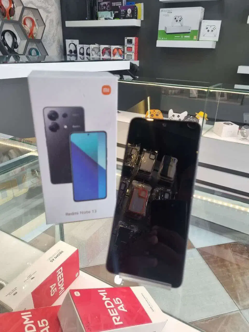 Note 13 256/8|موبایل|یزد, |دیوار