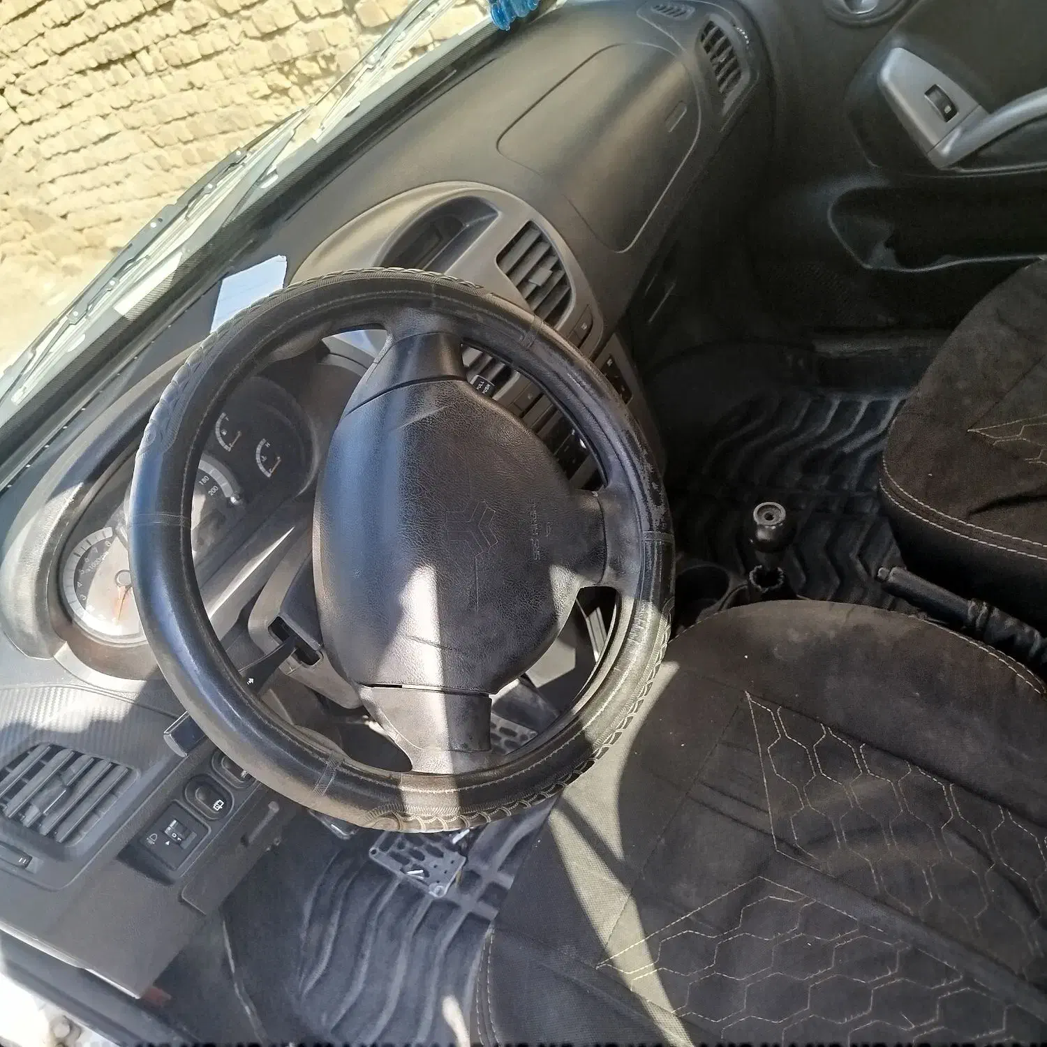 کوئیک R مدل 1400 تمیز|خودرو سواری و وانت|نجف‌آباد, جلال آباد|دیوار