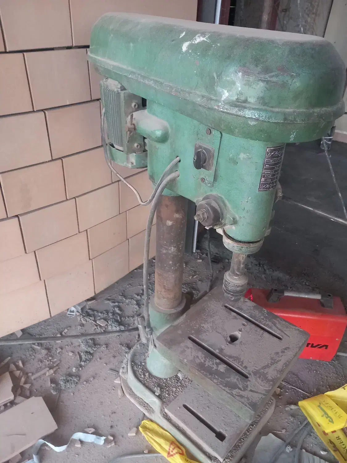 فروش دریل رادیال و  اره آتشین سه فاز قیمت مناسب|ماشین‌آلات صنعتی|یزد, |دیوار