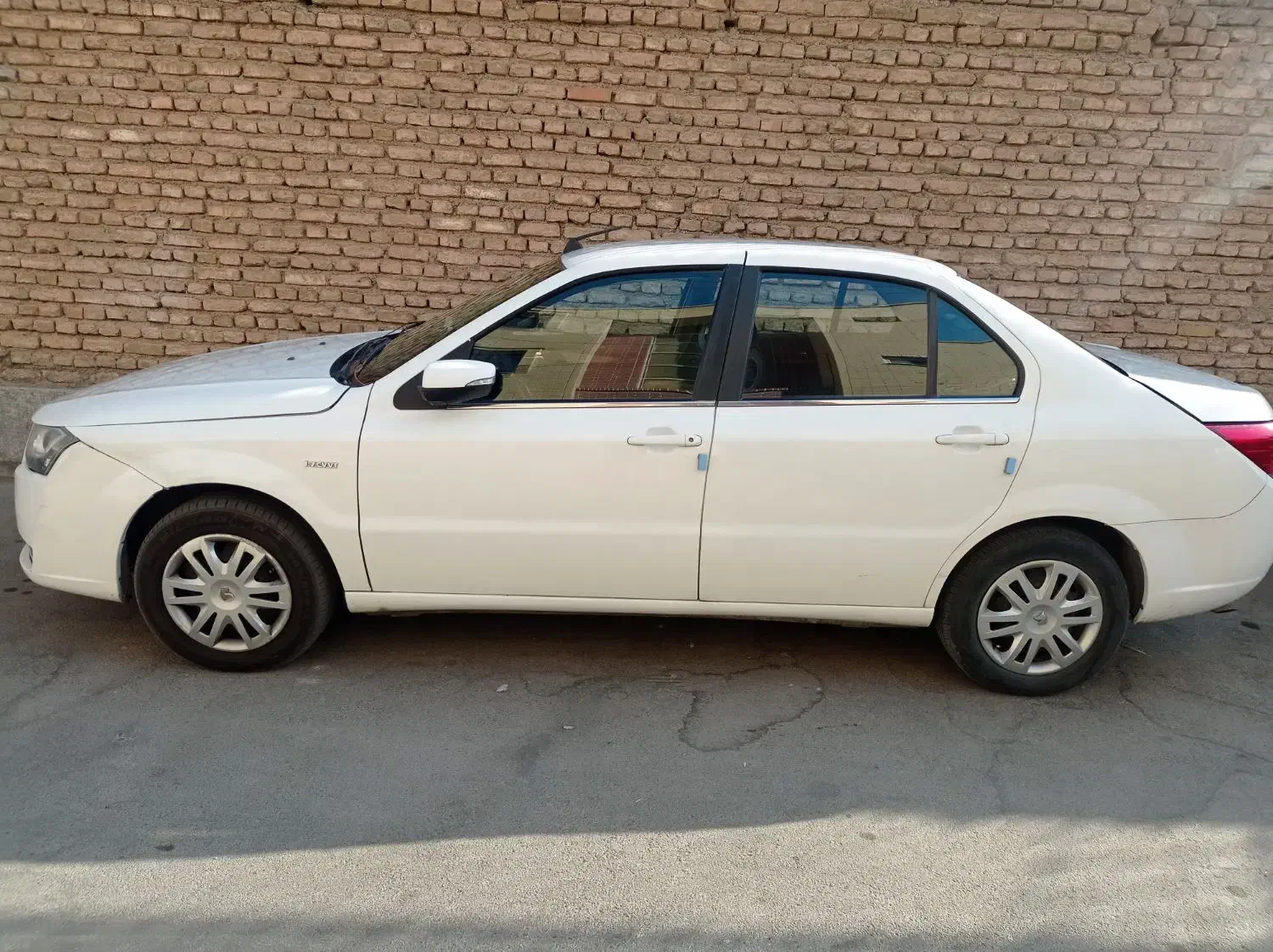 فروش دنا 99 تیپ 2 معمولی|خودرو سواری و وانت|اصفهان, مولوی|دیوار