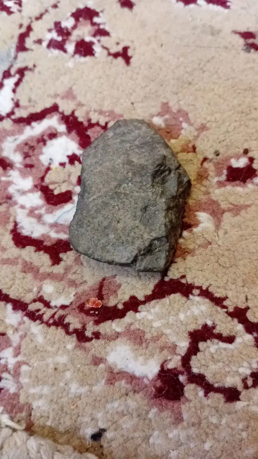 سنگ باجذب|کلکسیون و سرگرمی|خسروشاه, |دیوار