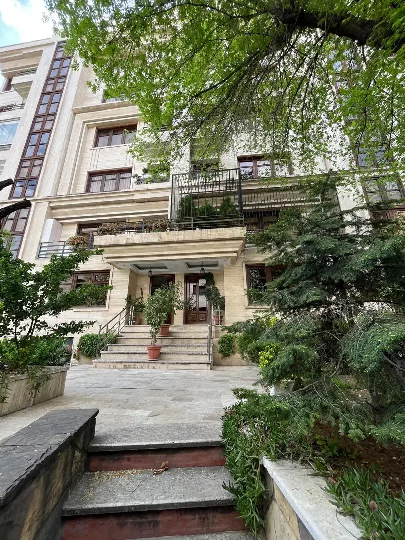 ۲۷۵ متر ۴ خوابه تک واحدی با سه پارکینگ بدون مشابه