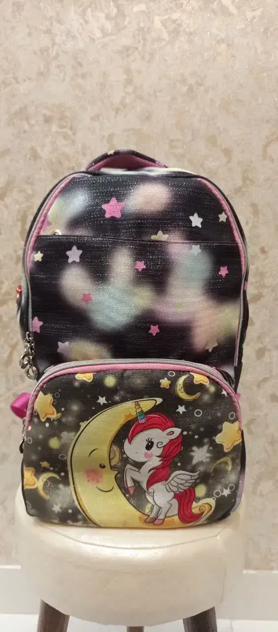 کیف مدرسه دخترانه|کیف، کفش، کمربند|دامغان, |دیوار