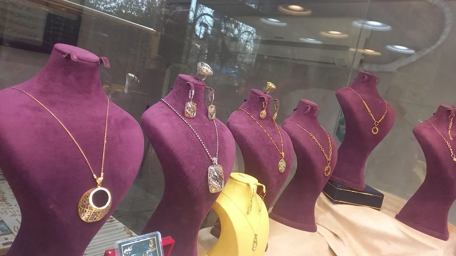 طلای بدون اجرت در حد نو|جواهرات|قم, لبچال|دیوار