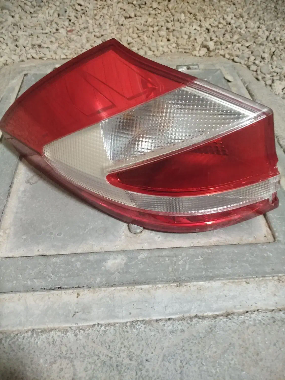 چراغ خطر سمت چپ ام وی ام 315|قطعات یدکی و لوازم جانبی|آباده, |دیوار