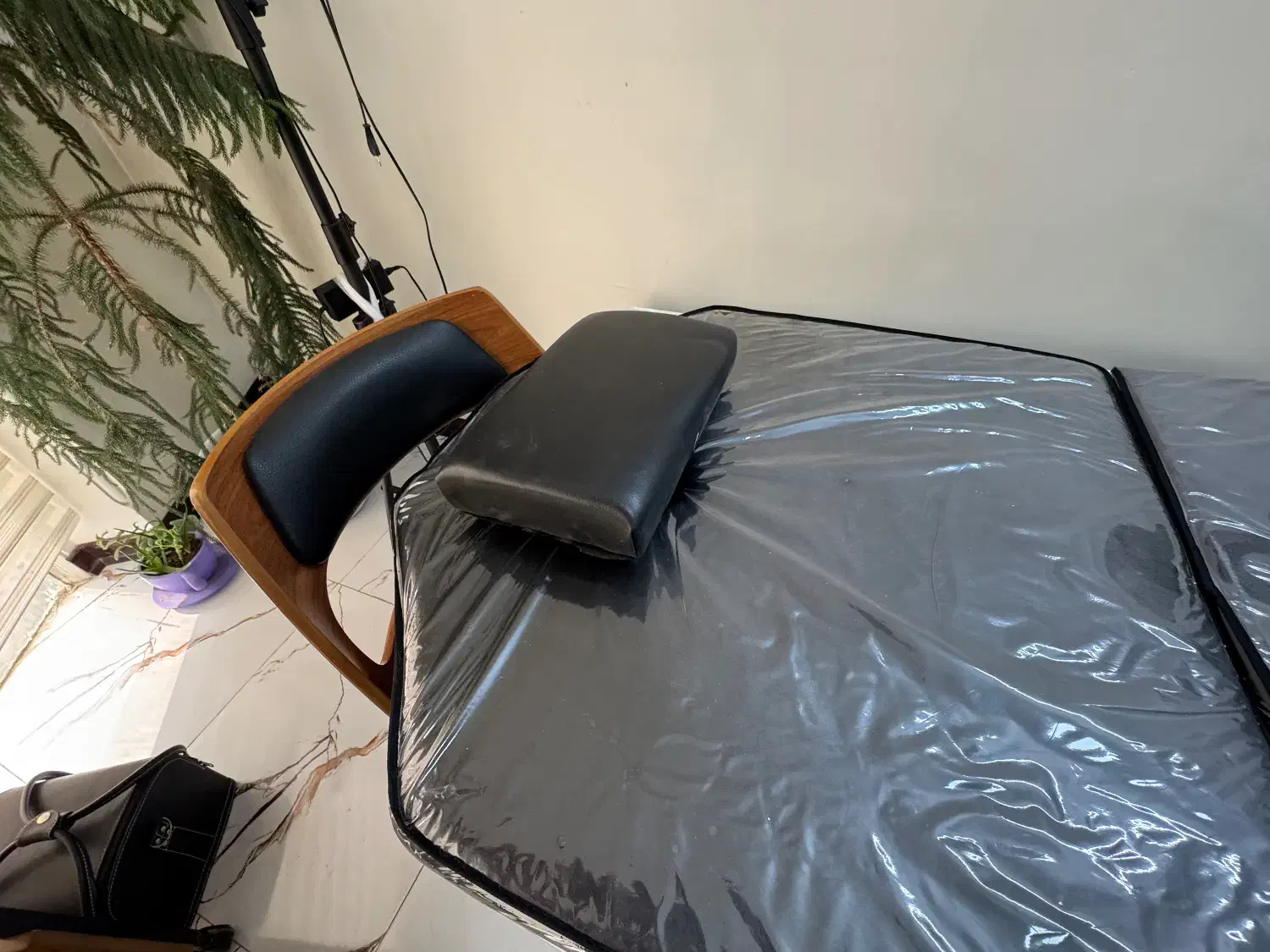 تخت مژه، فیشیال، تتو ، ماساژ|آرایشگاه و سالن‌های زیبایی|کرج, عظیمیه|دیوار