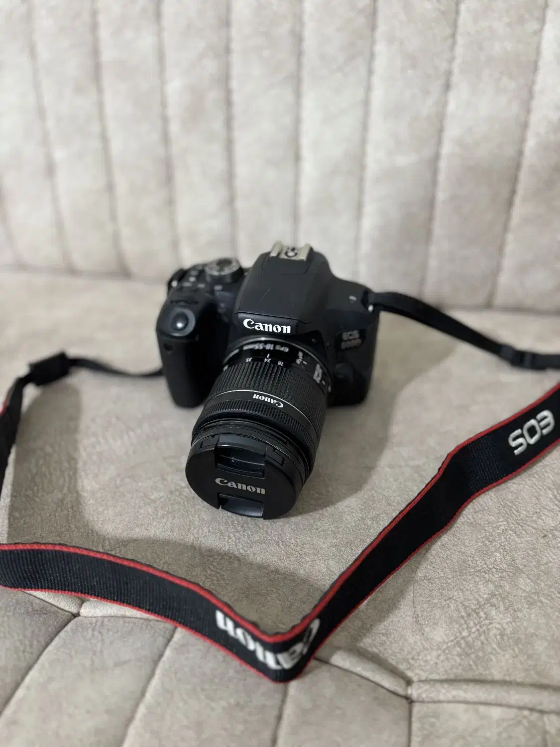 دوربین عکاسی canon800D|دوربین عکاسی و فیلم‌برداری|همدان, |دیوار