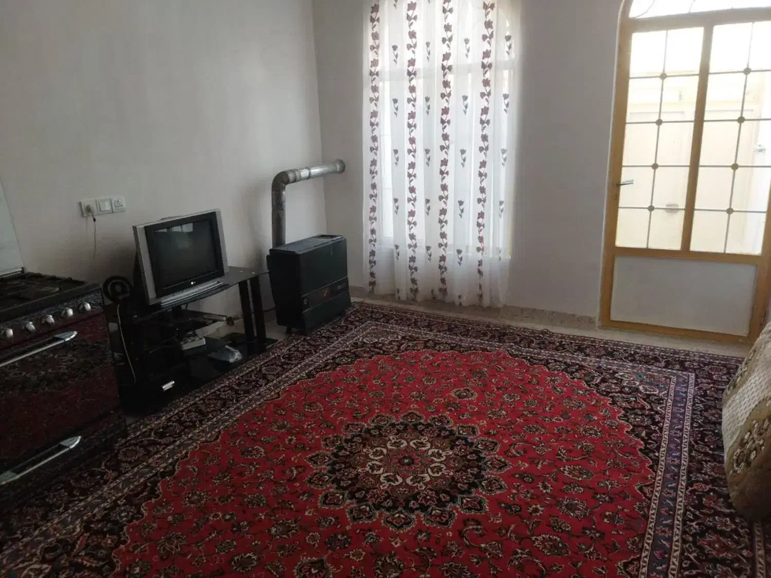 سویت اجاره ای|اجارهٔ کوتاه‌مدت آپارتمان و سوئیت|کاشان, خزاق|دیوار