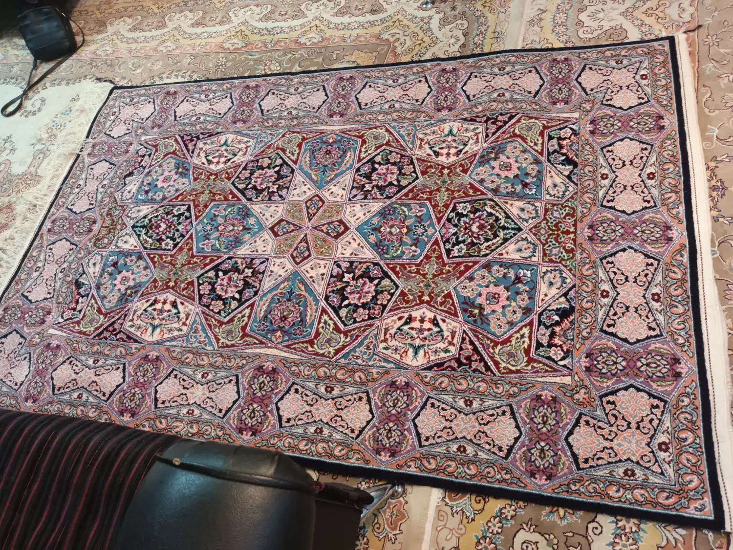 فرش دست بافت نائینی|فرش|اصفهان, شهرستان|دیوار