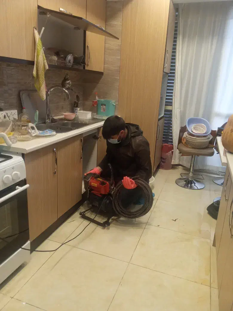 لوله بازکن انسجام نیروگاه پردیسان باجک جمکران|خدمات پیشه و مهارت|قم, زنبیل آباد|دیوار