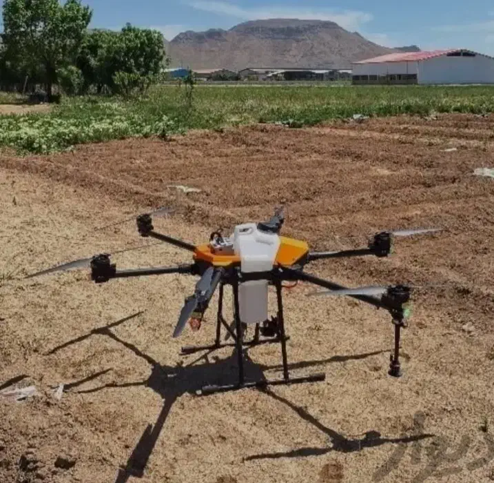 پهپاد سمپاشی، سمپاشی تخصصی سیر و پنبه|خدمات باغبانی و درختکاری|پارسآباد, |دیوار