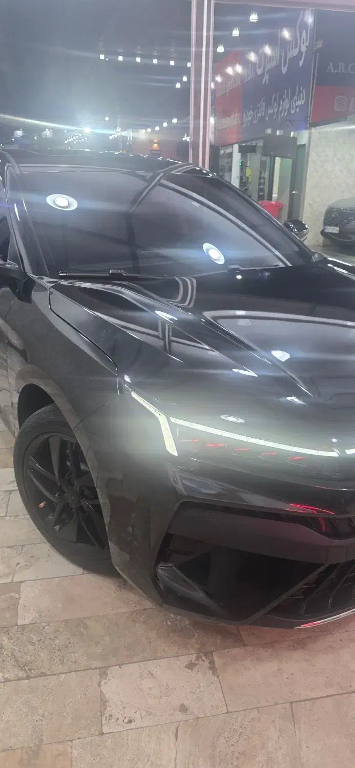 کی ام سی j 7 مدل ۱۴۰۳|خودرو سواری و وانت|تهران, استخر|دیوار