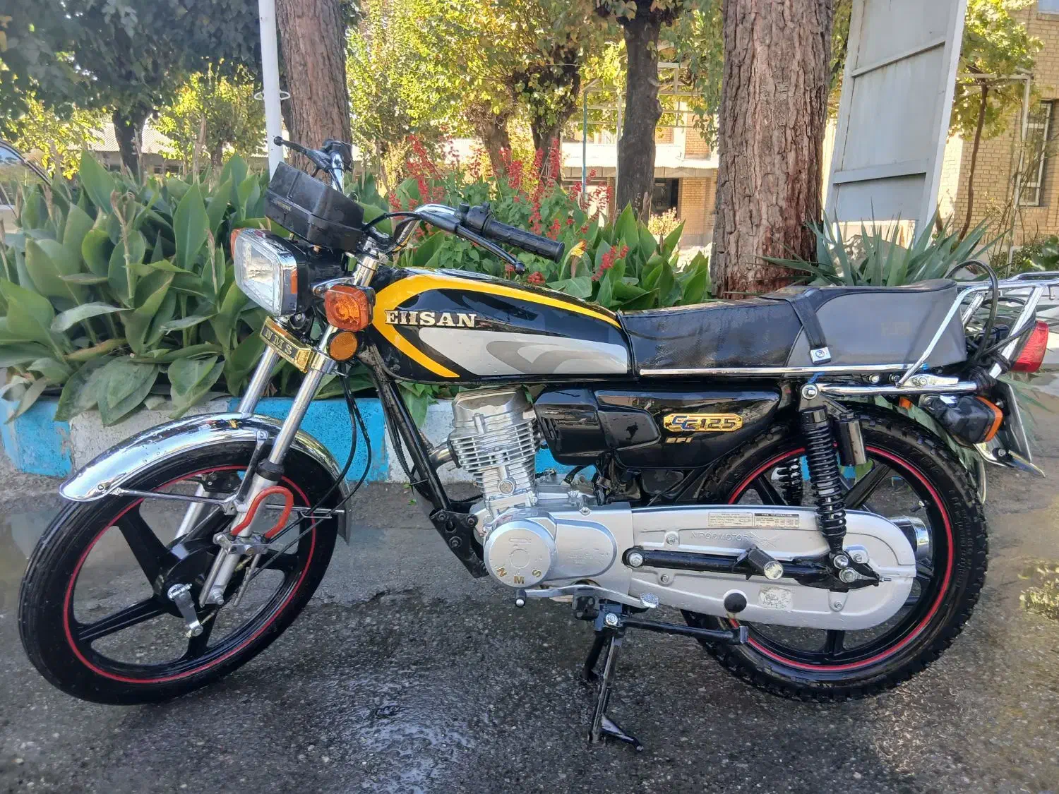 موتور احسان ۱۲۵|موتورسیکلت|همدان, |دیوار