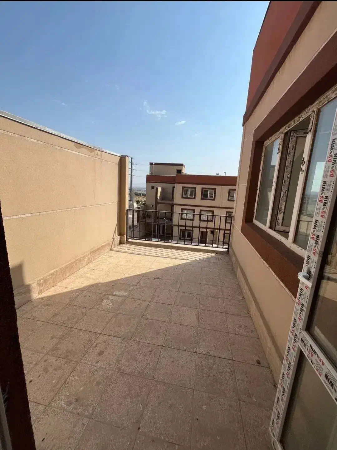 سهندساران عرصه تسویه فول امکانات روبروی مترو|فروش آپارتمان|هشتگرد, شهرک ریحانه|دیوار
