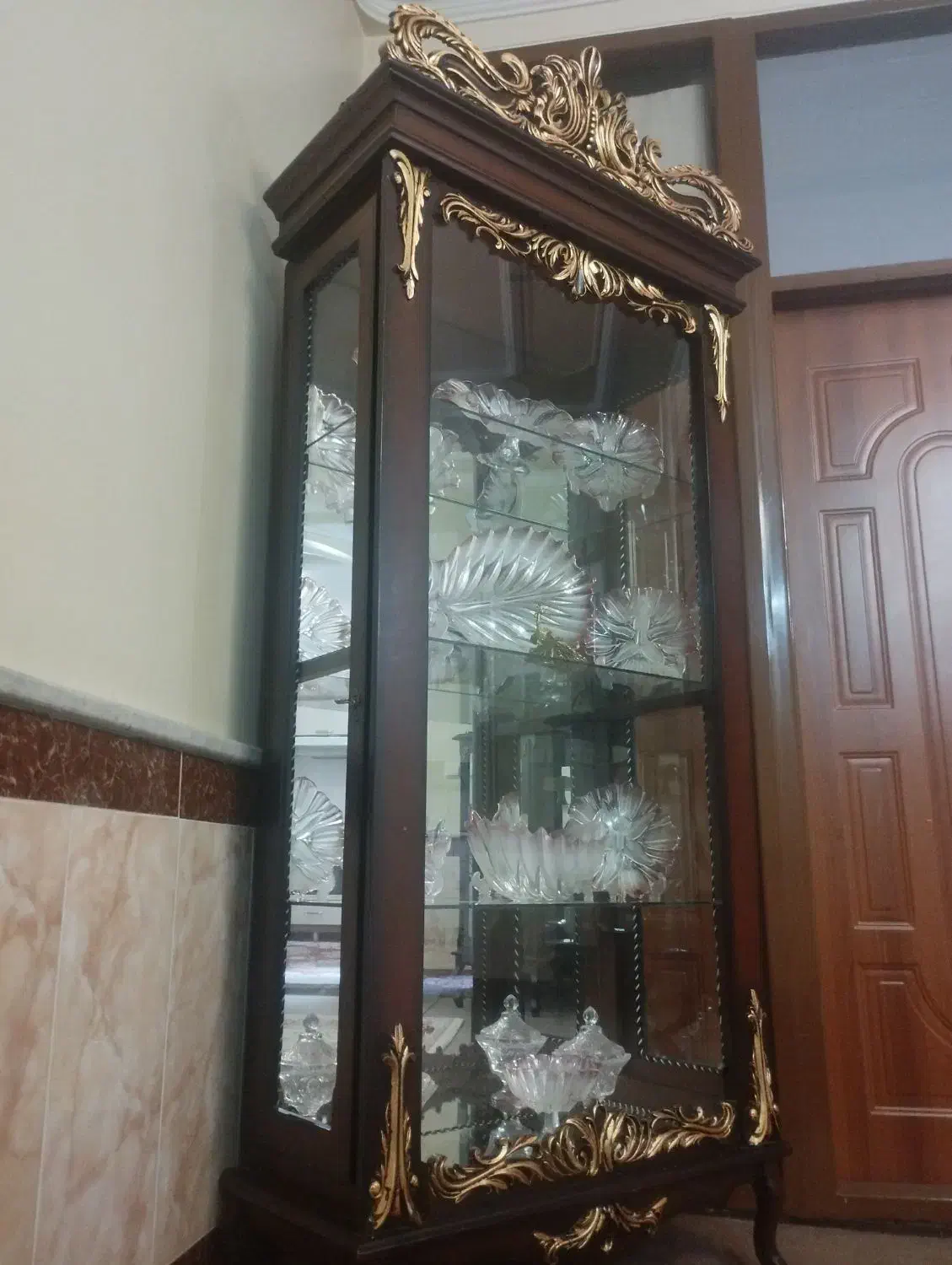 بوفه سالم ومینی|بوفه، ویترین، کنسول|مرند, |دیوار