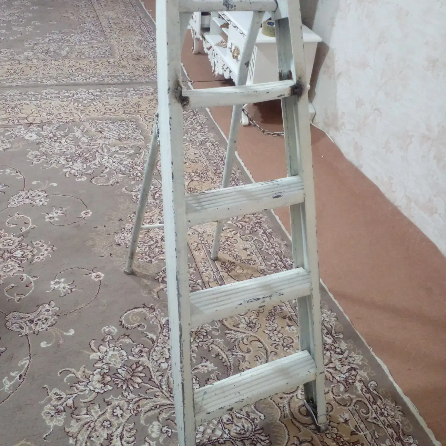 نردبان|ابزارآلات|مشهد, شهرک بهارستان|دیوار