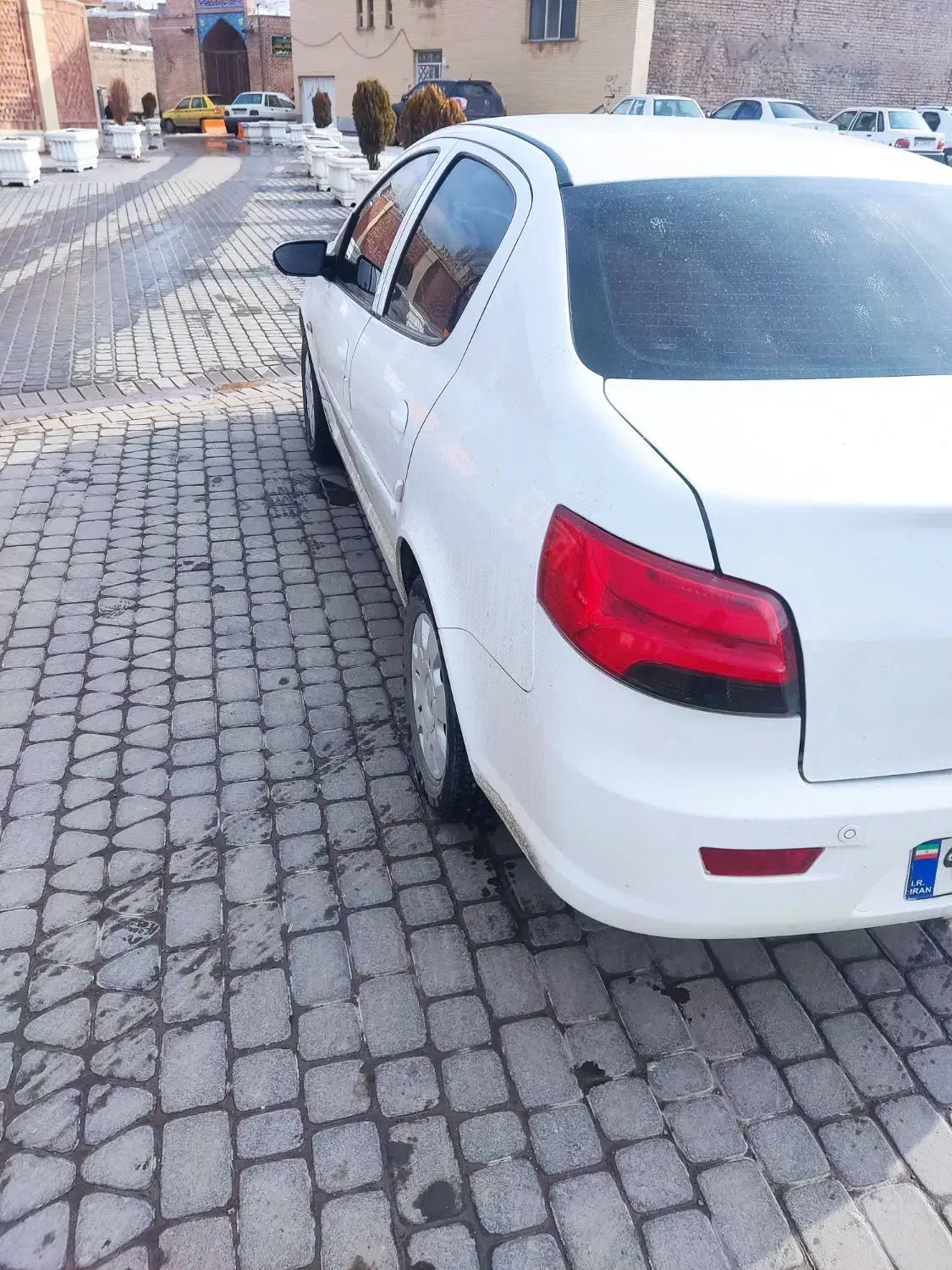 رانا پلاس مدل 1400|خودرو سواری و وانت|اردبیل, |دیوار