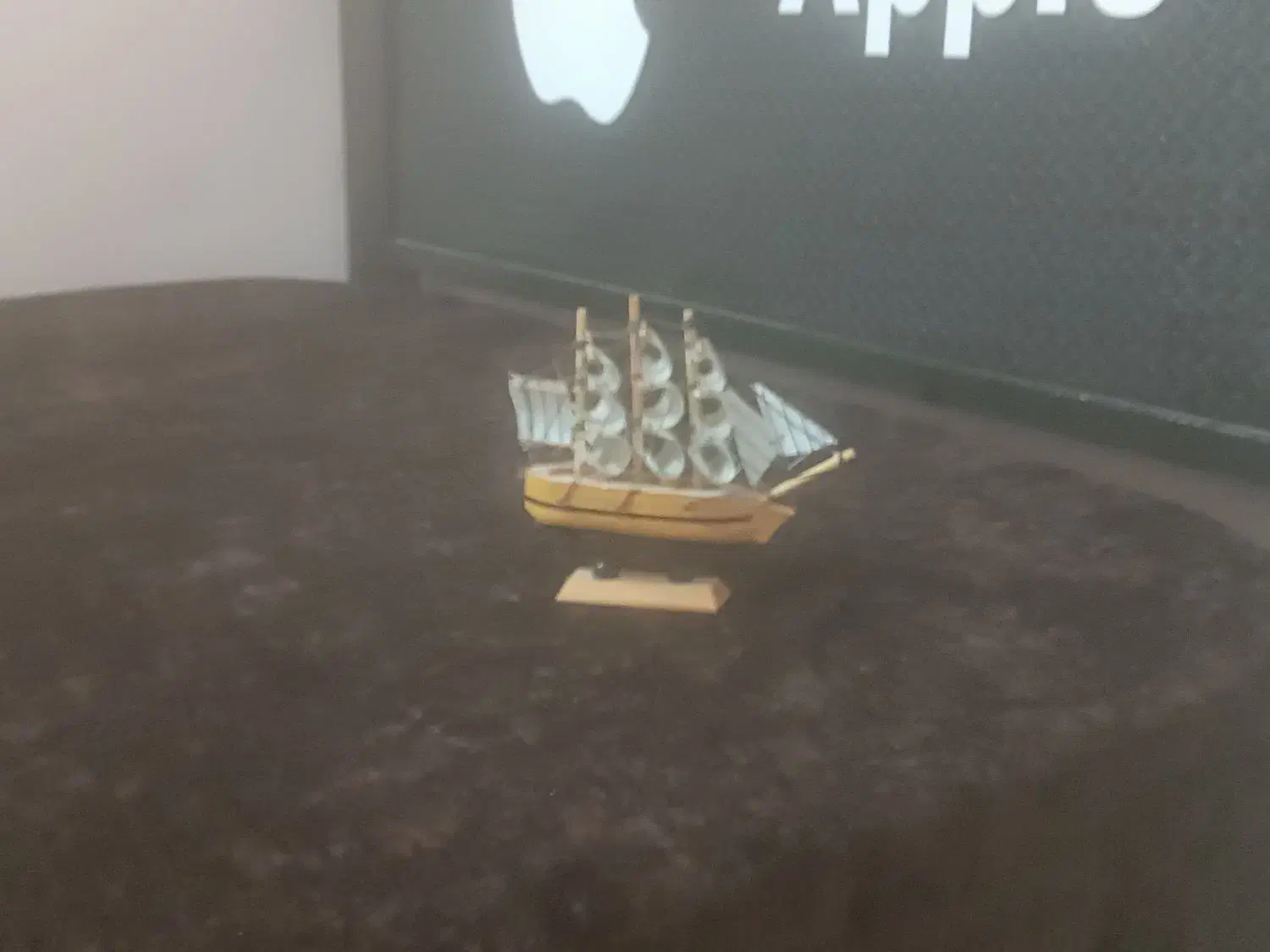 دکری|مجسمه، تندیس، ماکت|کازرون, |دیوار