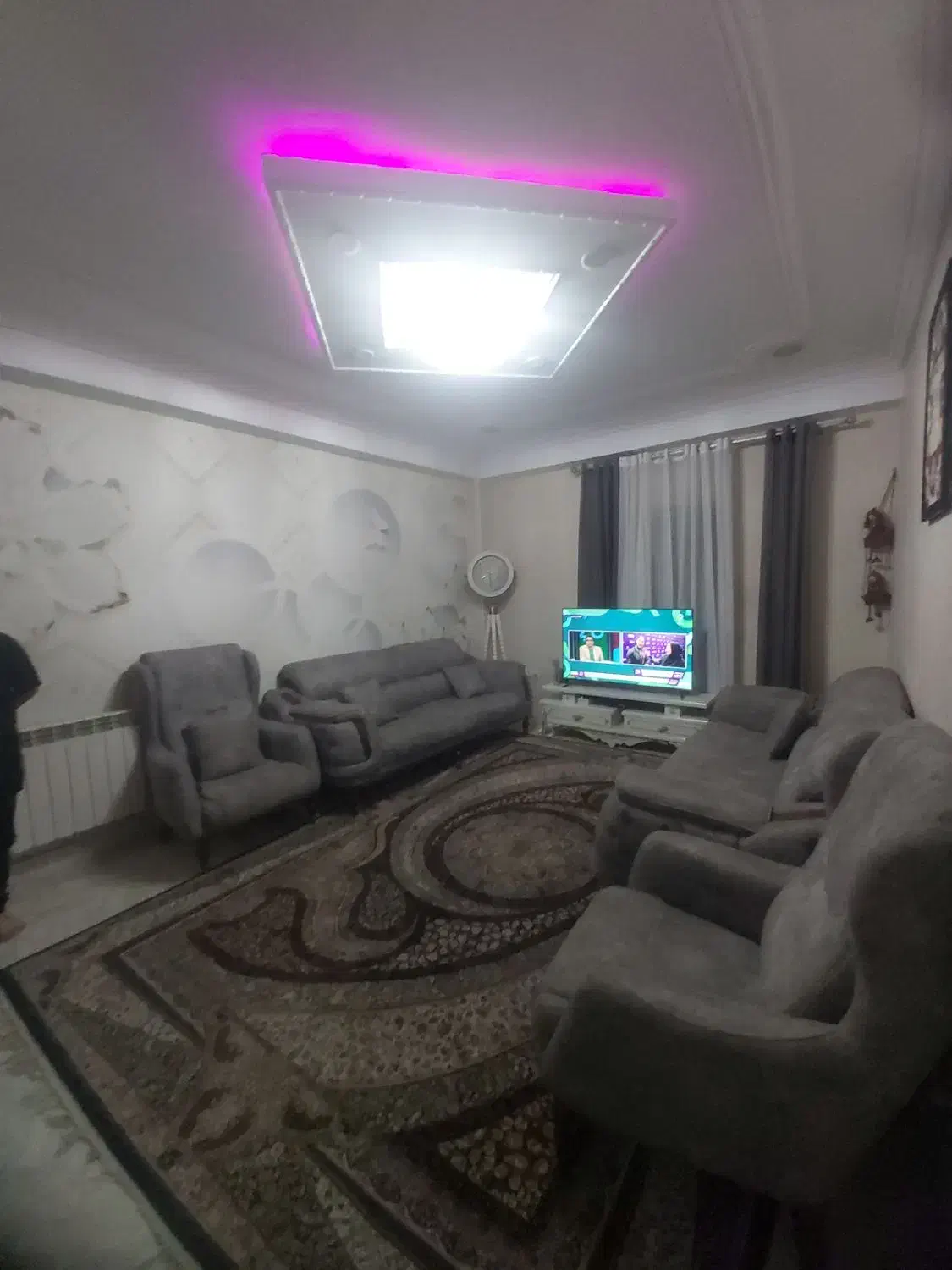 طبقه دوم۸۰ متر پارکینگدار شیک حمیدیان|فروش آپارتمان|رشت, انصاری|دیوار