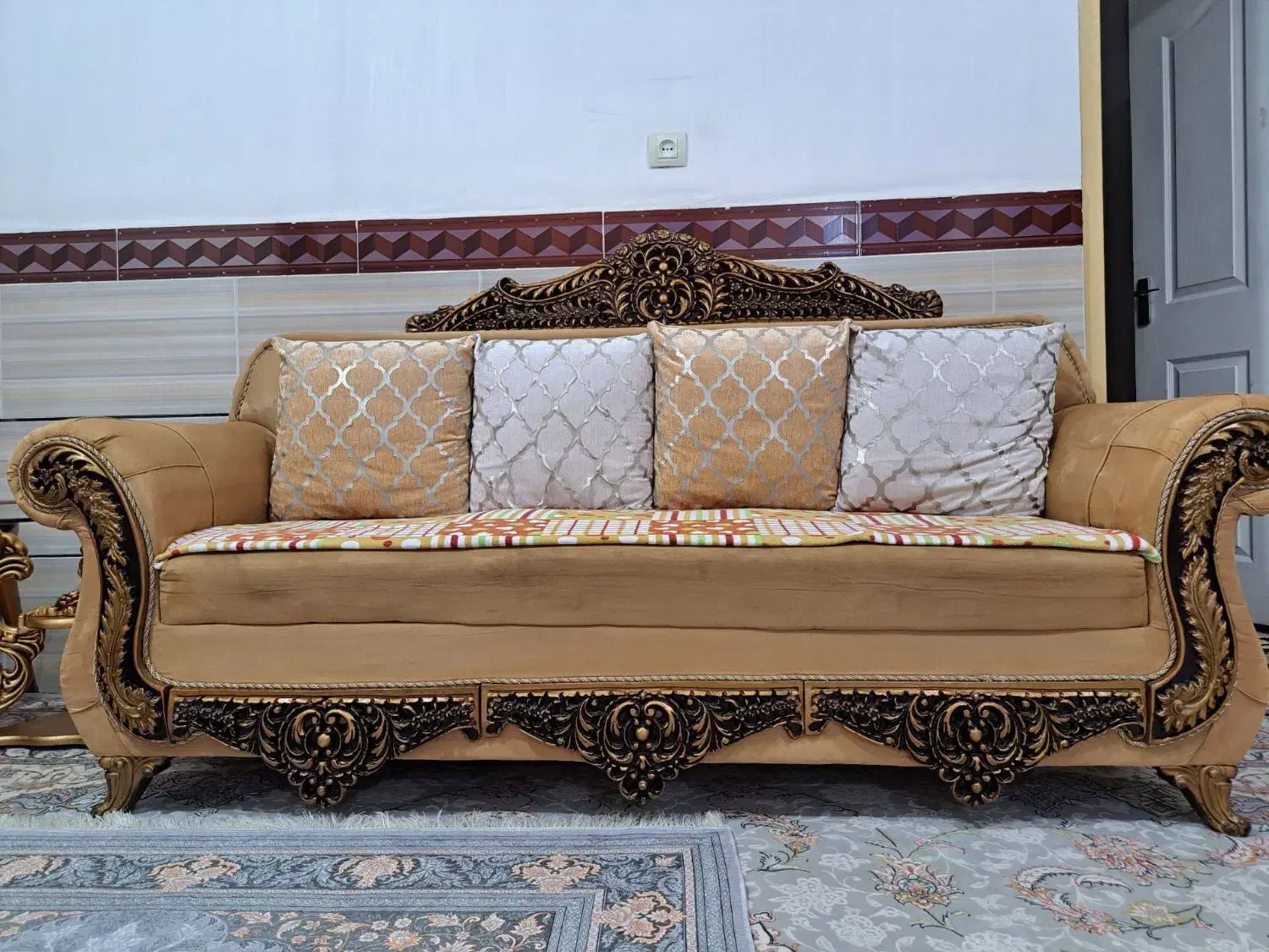 مبل۸نفریهمراهباعسلی|مبلمان خانگی و میز عسلی|بوشهر, |دیوار