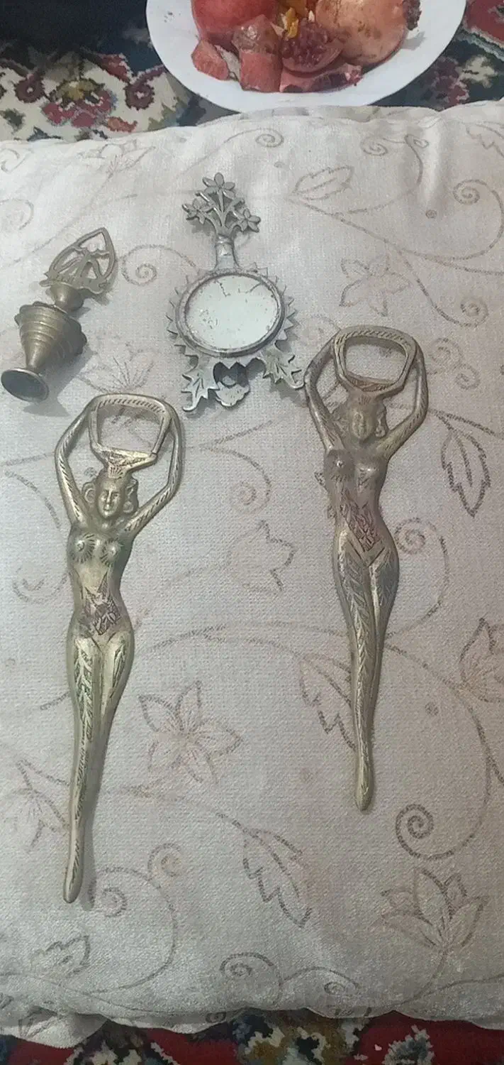 درب بازکن انتیک قدیمی.وسرمه دان|کلکسیون اشیاء عتیقه|رودهن, |دیوار